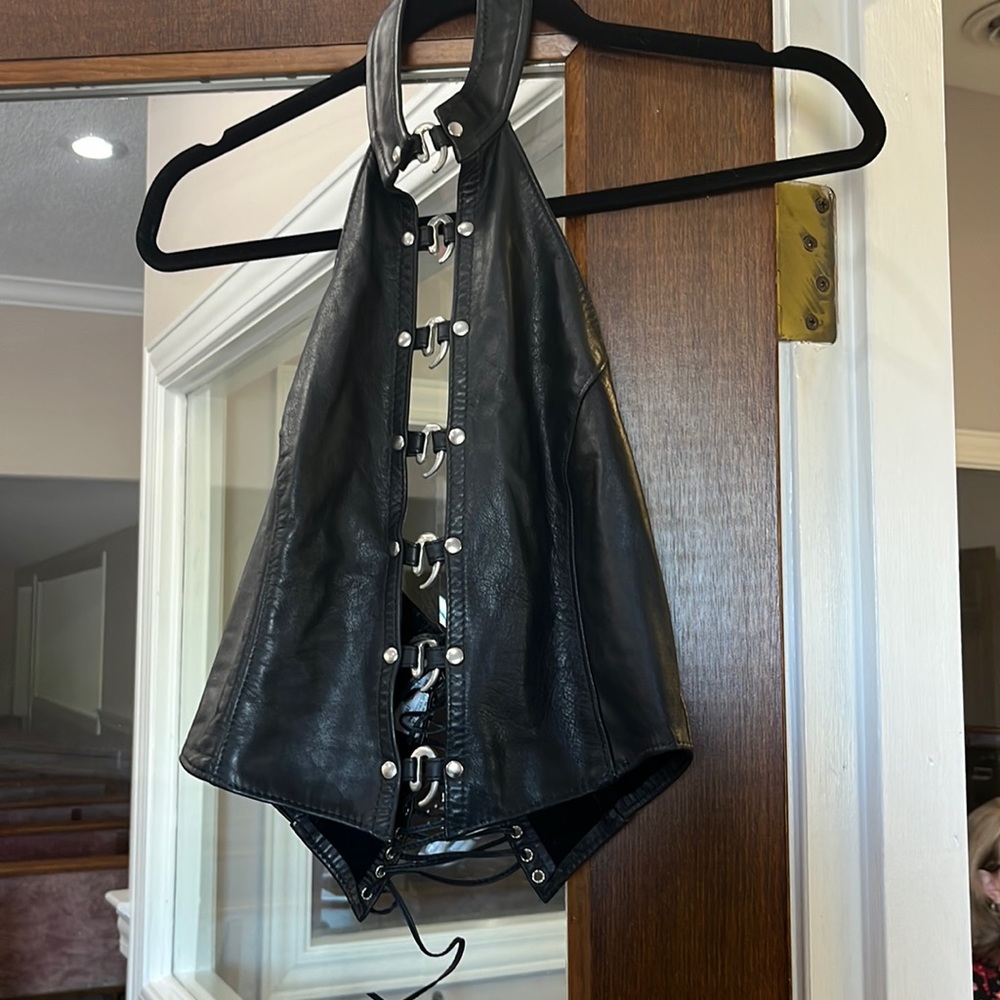 halter top